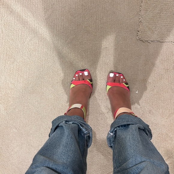 Emilio Pucci Sandal - Picture 11 of 12